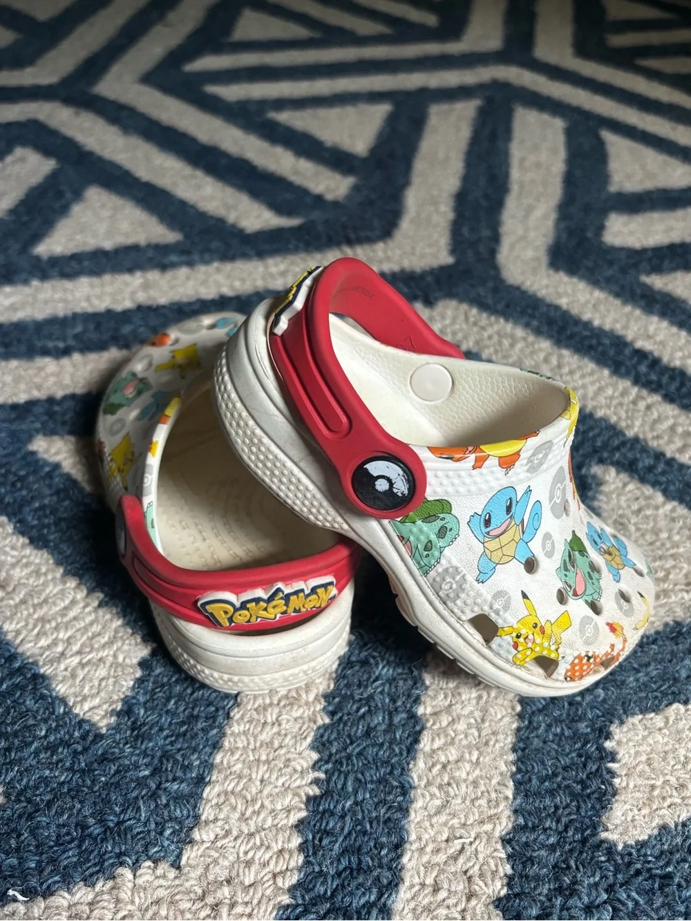 Kids White Pokémon Print Clog with Red Strap